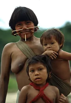 Peoples: Venezuela - Yanomamo Indian mother & children