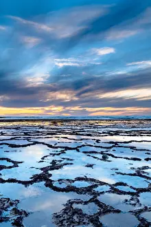 Orthographic: A vertical view of a beautiful sunset over the ocean