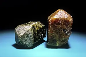 Fold: Vesuvianite from Morelos, Mexico