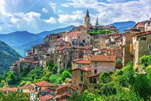 Riviera: View of Apricale in the Province of Imperia, Liguria