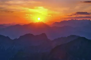 Rothorn: View from Brienzer Rothorn to Central Swiss Alps