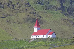 Myrdal: View at the church of Vik i Myrdal - Island