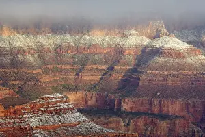 Points: View of the eastern Grand Canyon from one of the