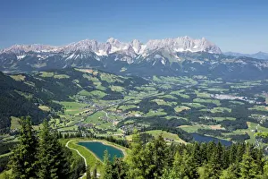 Impounding: View from the Hahnenkamm summit onto impounding