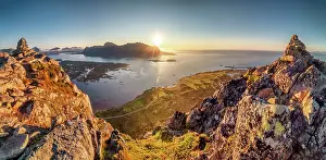 251020: View from the top of Hoven into the sunset over