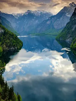 Berchtesgaden: View over the Konigssee, in the back the Steinerne