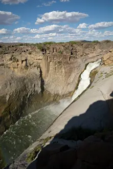 Augrabies: View of main waterfall at Augrabies Falls National Park