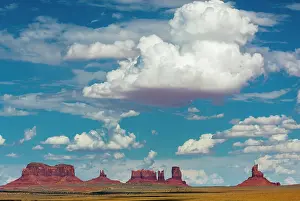 Table: View of Monument Valley, cloudy sky, cloud, sky