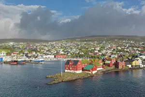 Government: View of the parliament on the Tinganes peninsula
