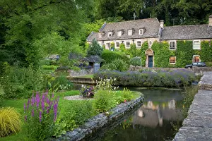 Cotswolds: View of River Coln and Swan Hotel, the Cotswolds