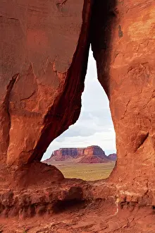 Reservation: View through the Tear Drop Arch to the Mesas in