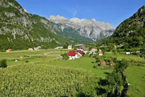 Theth: View over Theth, Thethi valley, Theth, Thethi Nationalpark