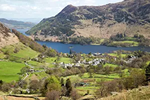 Cumbria: View of Ullswater lake and Glenridding village