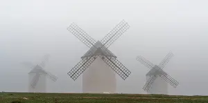 Warehouse: A view of the windmills of Campo de Criptana in