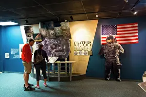 Meteor: Visitor Center, Meteor Crater is a meteorite impact