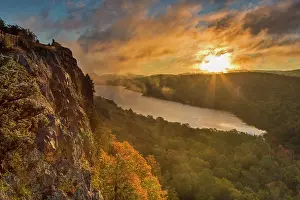 Photographer: Vivid sunrise over Lake of the Clouds in