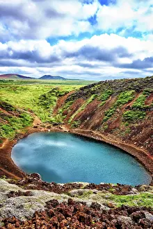 Rese: Volcanic crater, crater lake Keri&, x2c813;outhern