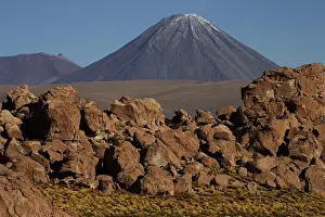 Atacama: Volcano - Atacama - Chile