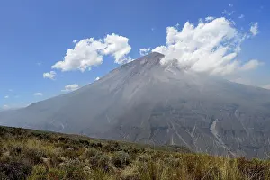 Salinas: Volcano Misti with clouds, Salinas and Aguada Blanca