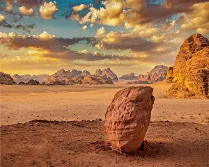 Moon: Wadi Rum sunrise, Jordan