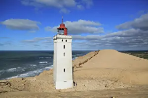 Wandering: Wandering dune and the Rubjerg Knude lighthouse