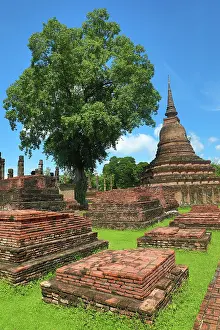 Royal: Wat Mahathat Temple, Royal Sanctuary, Sukhothai, Thailand