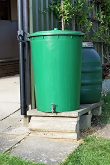 Butt: Water Tanks - two linked green plastic water butts