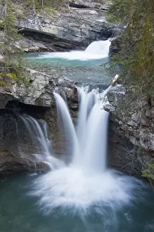 Canyons: Waterfall