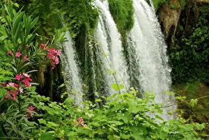 Turkish: Waterfall cascades from ravine in Turkey