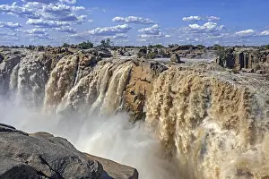Erode: Waterfall on the Orange River in the Augrabies Falls
