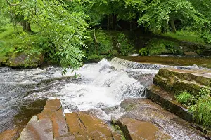 Beacons: Waterfall on Taf Fechan, Brecon Beacons National