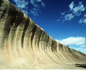 Waves: WAVE ROCK - granite outcrop