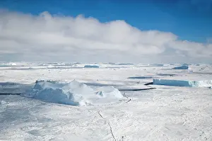 Cracks: Weddell Sea with Icebergs frozen from last summer