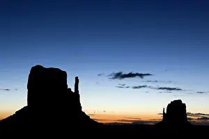 Mitten: West Mitten Butte and East Mitten Butte at dawn