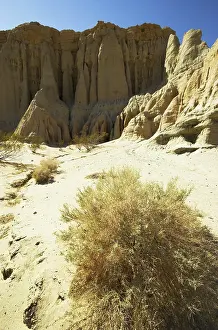 Visit: White Cliffs, Red Rock Canyon State Park
