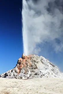 Geysers: White Dome Geyser - erupting Firehole Lake Drive