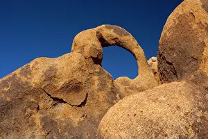 Whitney: Whitney Portal Arch - amazing rock arch of red