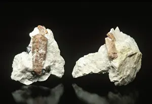 Matrix: Willemite on Calcite