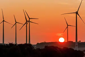 Economy: Wind turbines, wind turbines, wind farm in East