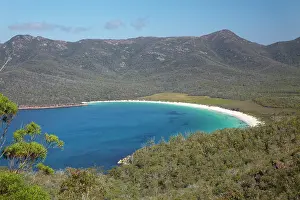 Pure: Wineglass Bay seen from Wineglass Bay Lookout