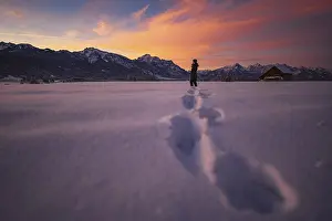 Persons: Winter landscape in the Allgic u near Halblech at sunrise