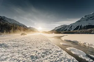 Roads: Winter road trip on the Icefields Parkway with lots of snow and ice