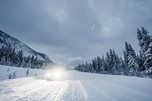 Roads: Winter road trip on the Icefields Parkway with lots of snow and ice