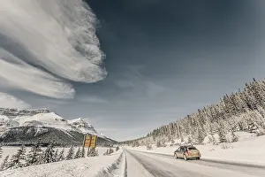 Roads: Winter road trip on the Icefields Parkway with lots of snow and ice