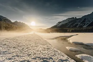 Roads: Winter road trip on the Icefields Parkway with lots of snow and ice