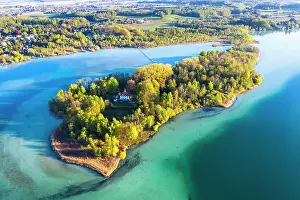 Fnfseenland: Wnrth Island with Wnrthschlnssl Castle, Mouse Island
