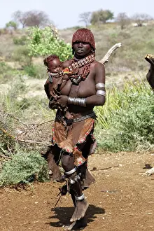 Hamer: Woman and child - Hamer tribe