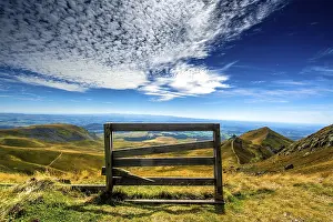 Hills: A wooden barrier stands at the edge of Sancy Mountain