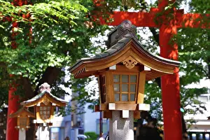 Wooden: Wooden lanterns at Hanazono Shinto Shrine, Shinjuku, Tokyo, Japan