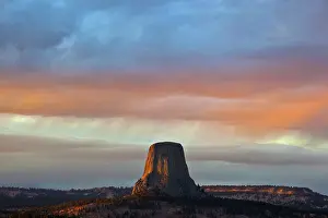 Devils: WY, Devils Tower National Monument, Storm
